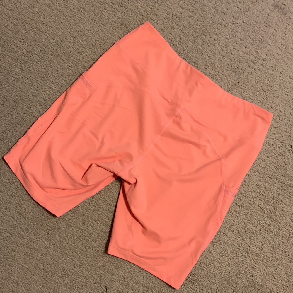 2 pair Cato Coral Bike Shorts - 1 large and 1 xl plus a 14/16w top to match - Picture 4 of 7